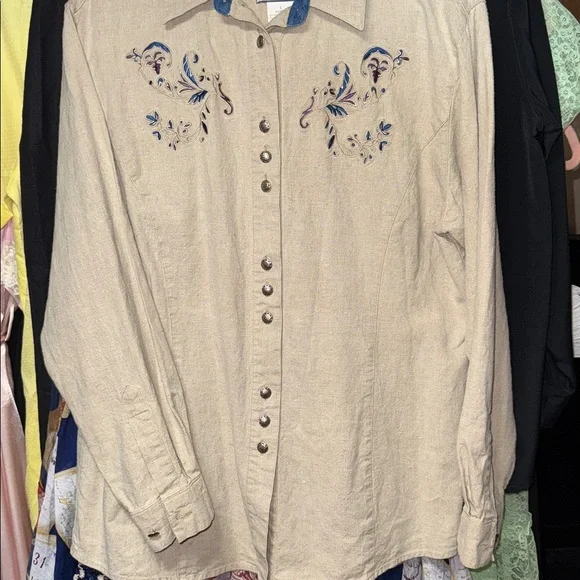 Vintage Wrangler Women's Tan  Embroidered long sleeve western shirt - Picture 2 of 6